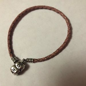Pandora pink bracelet original!!